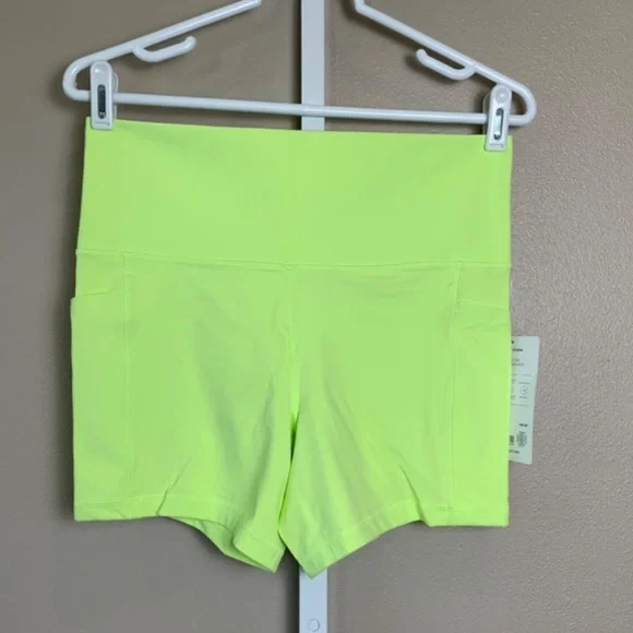 ATHLETA Salutation stash pocket II 5” short NWT neon Aloe - Picture 5 of 12